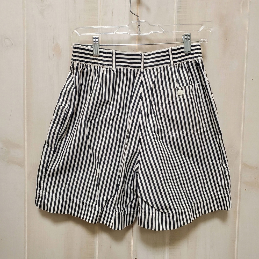 Vintage Izod High Rise Tailored B&W Striped Shorts Size 6 - Picture 3 of 13